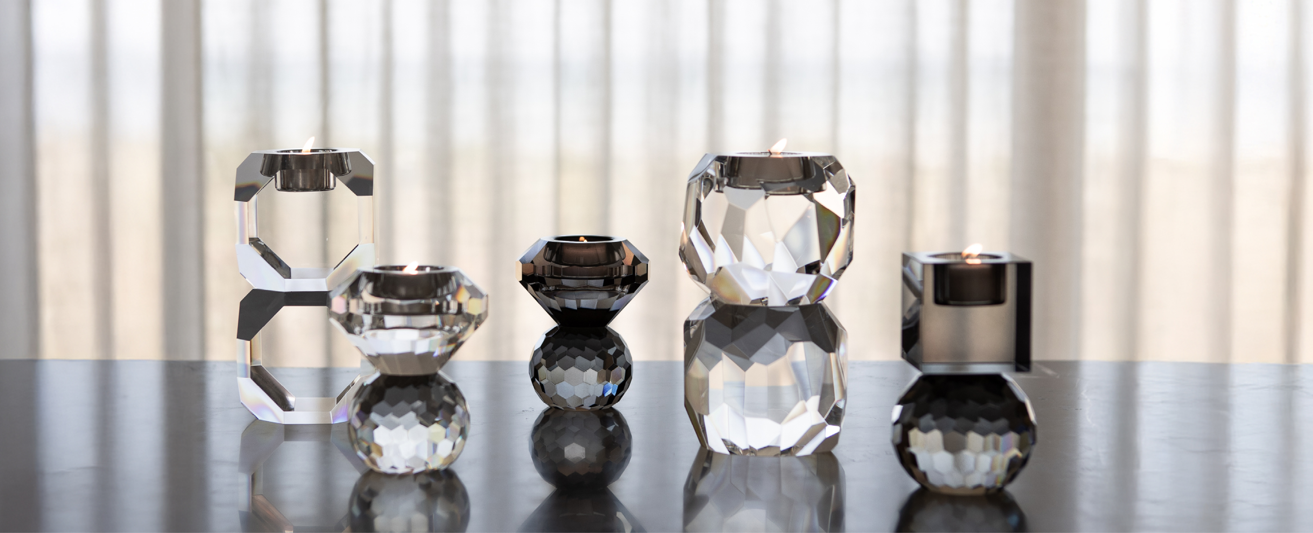 Specktrums udvalg af lyestager i glas