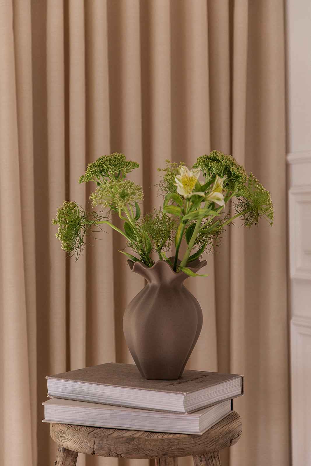 Nellie Vase - Brun | Mellem