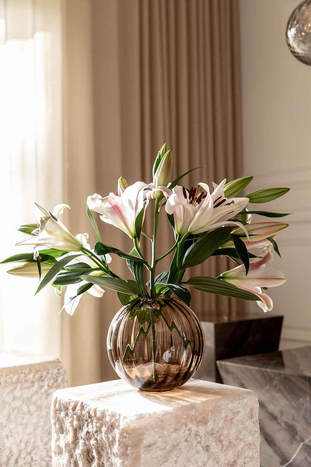 Sadie Line Vase - Topaz | Lille