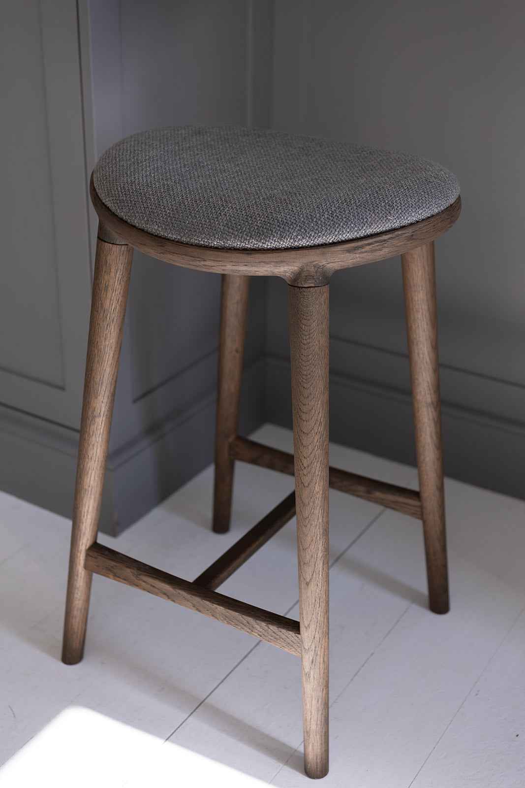 Nohr Barstol - Mørkolieret Eg | Grå (Copy)