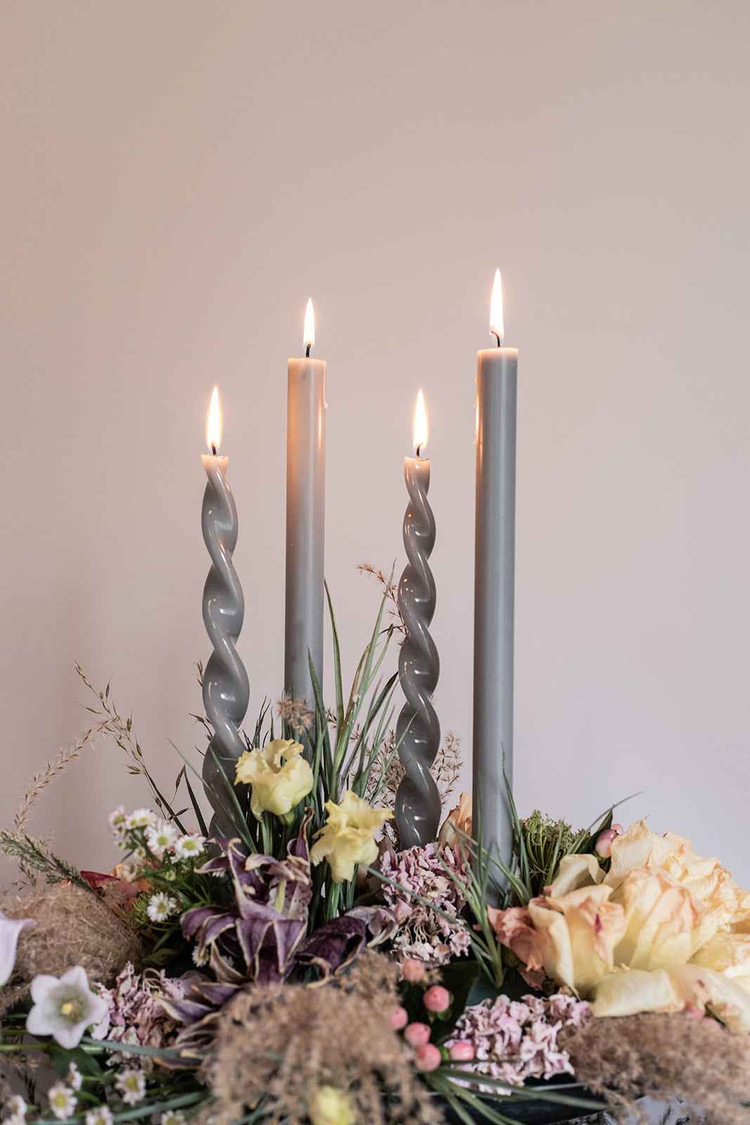 Extravagant Lys - Steel Grey