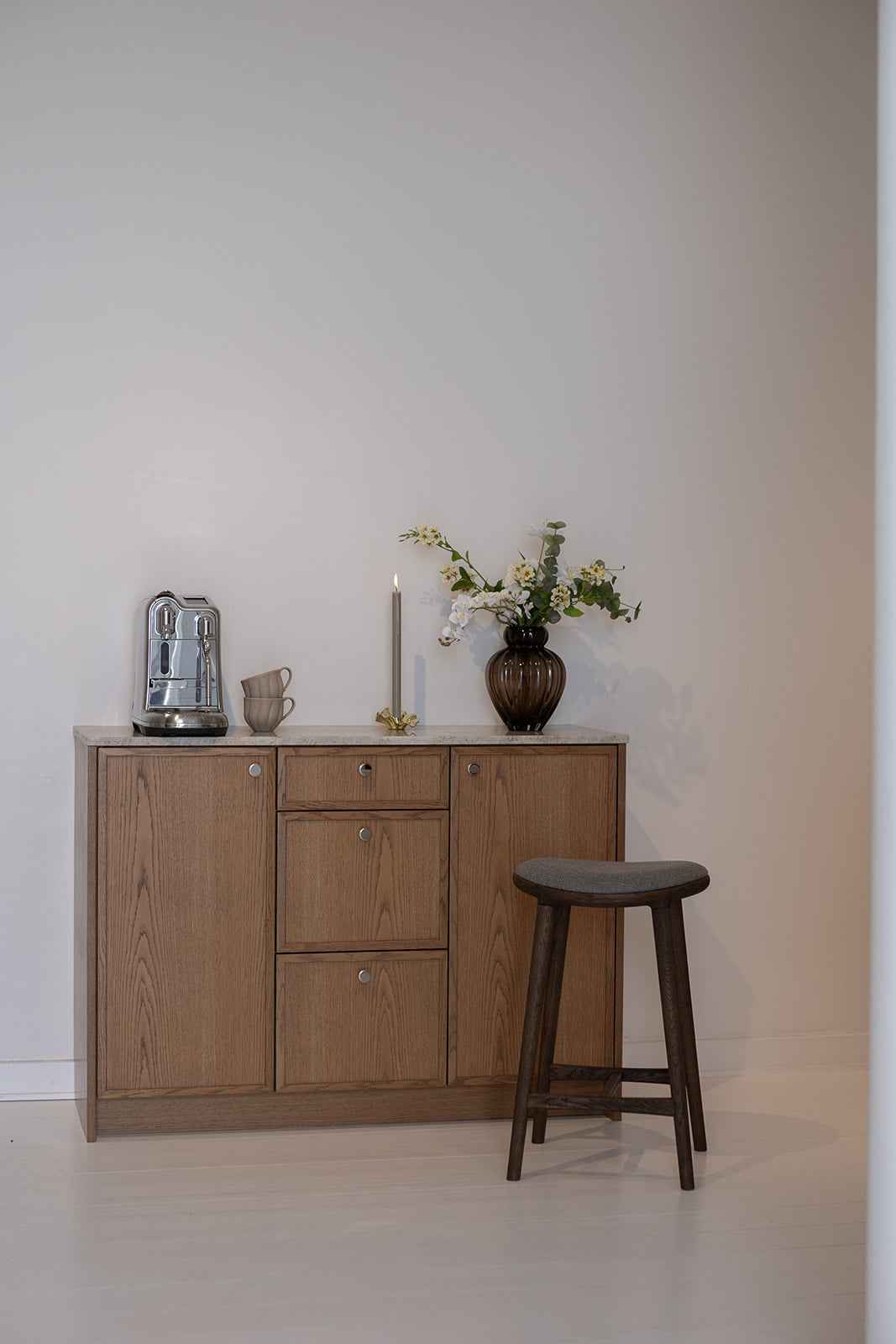 Nohr Barstol - Mørkolieret Eg | Grå (Copy)