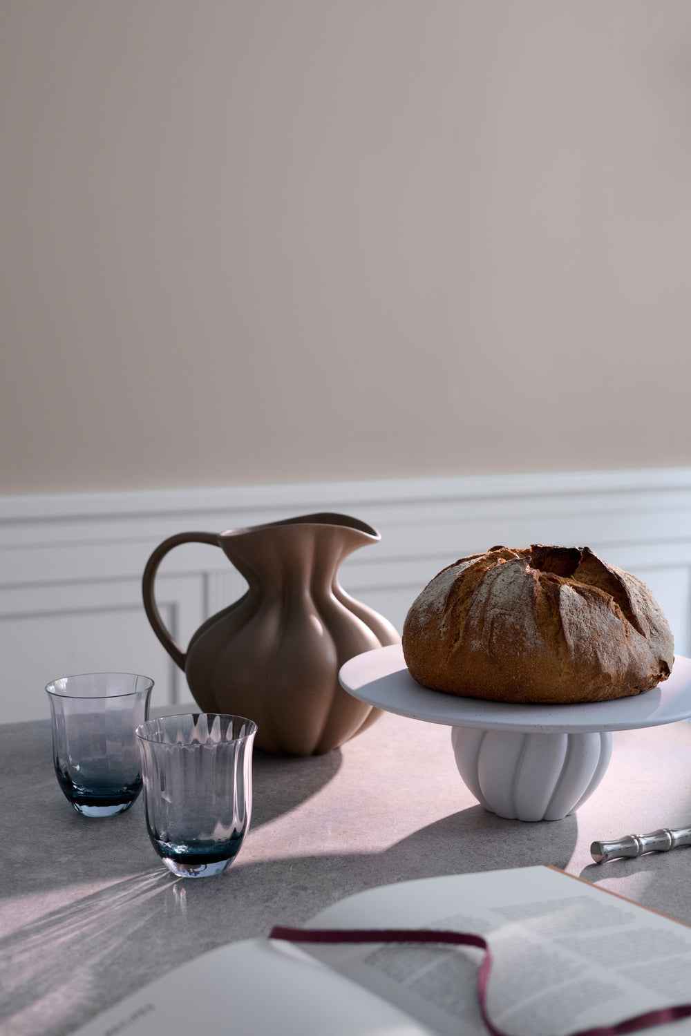 Nellie Kagefad - Off White