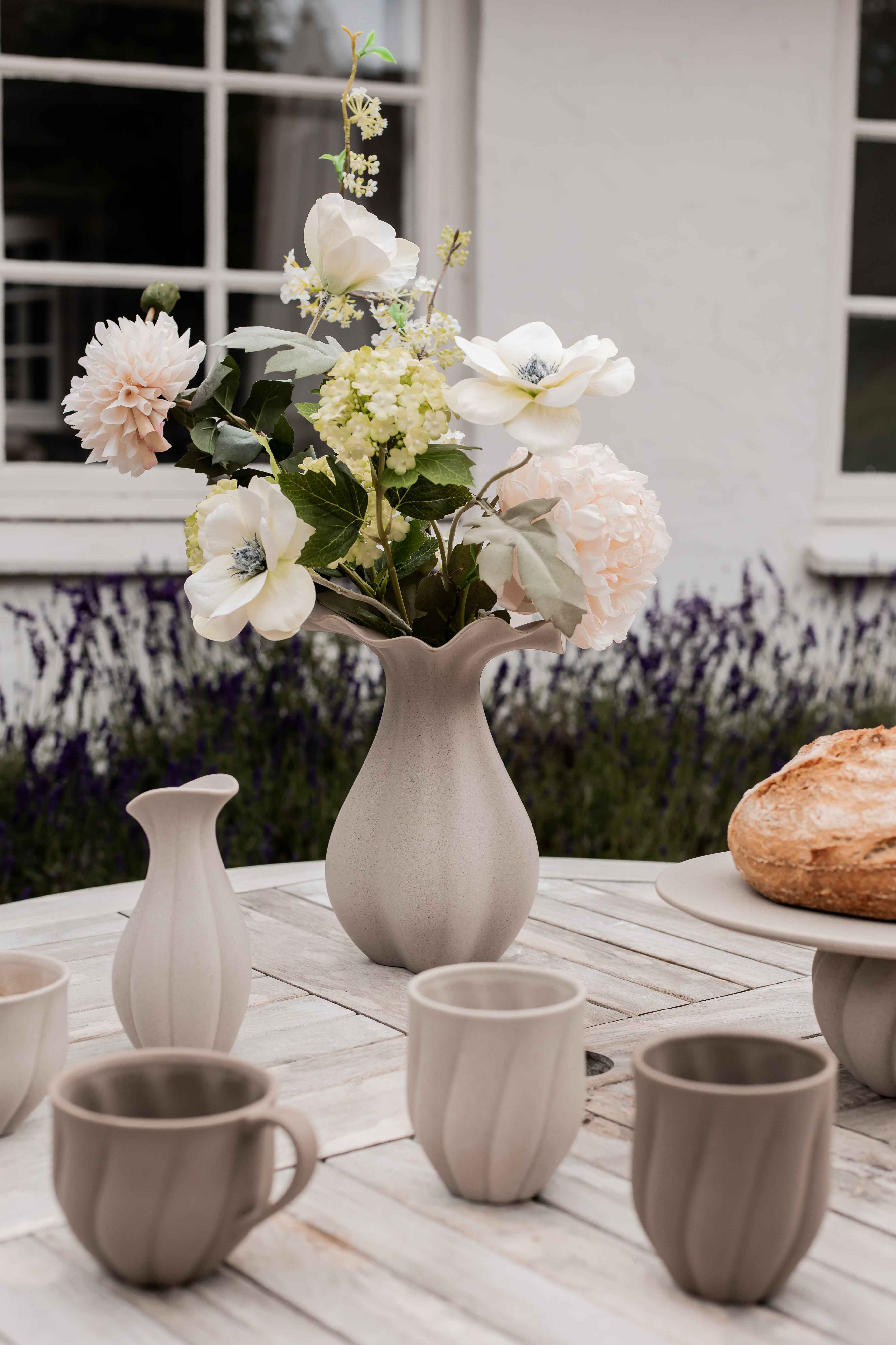 Nellie Vase - Sand | Stor