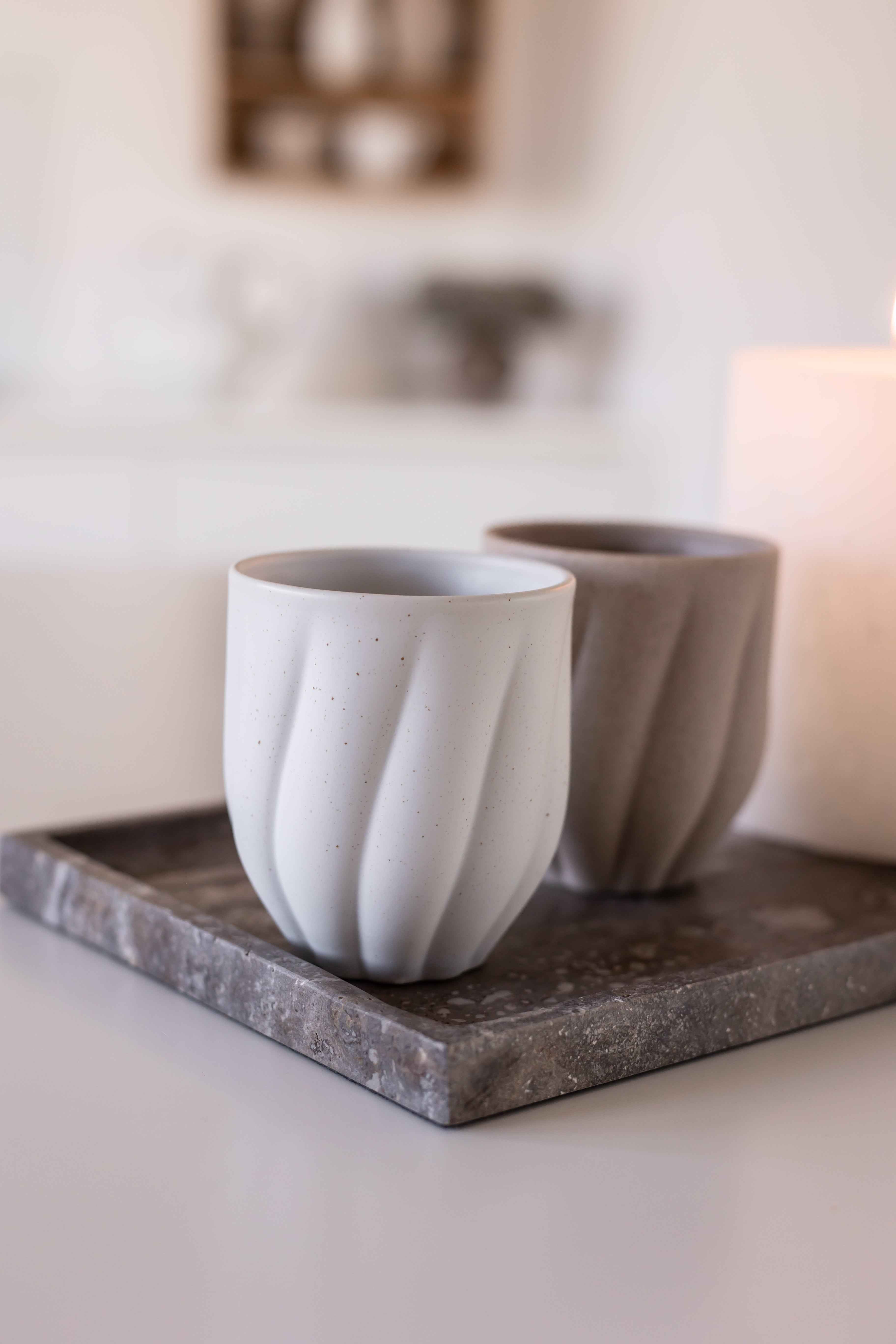 Nellie Kop - Uden hank | Off White