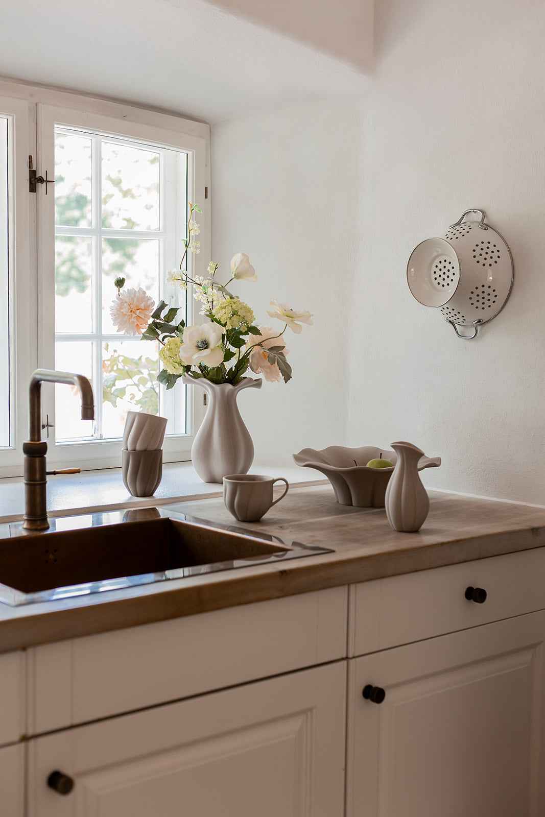 Nellie Vase - Sand | Stor