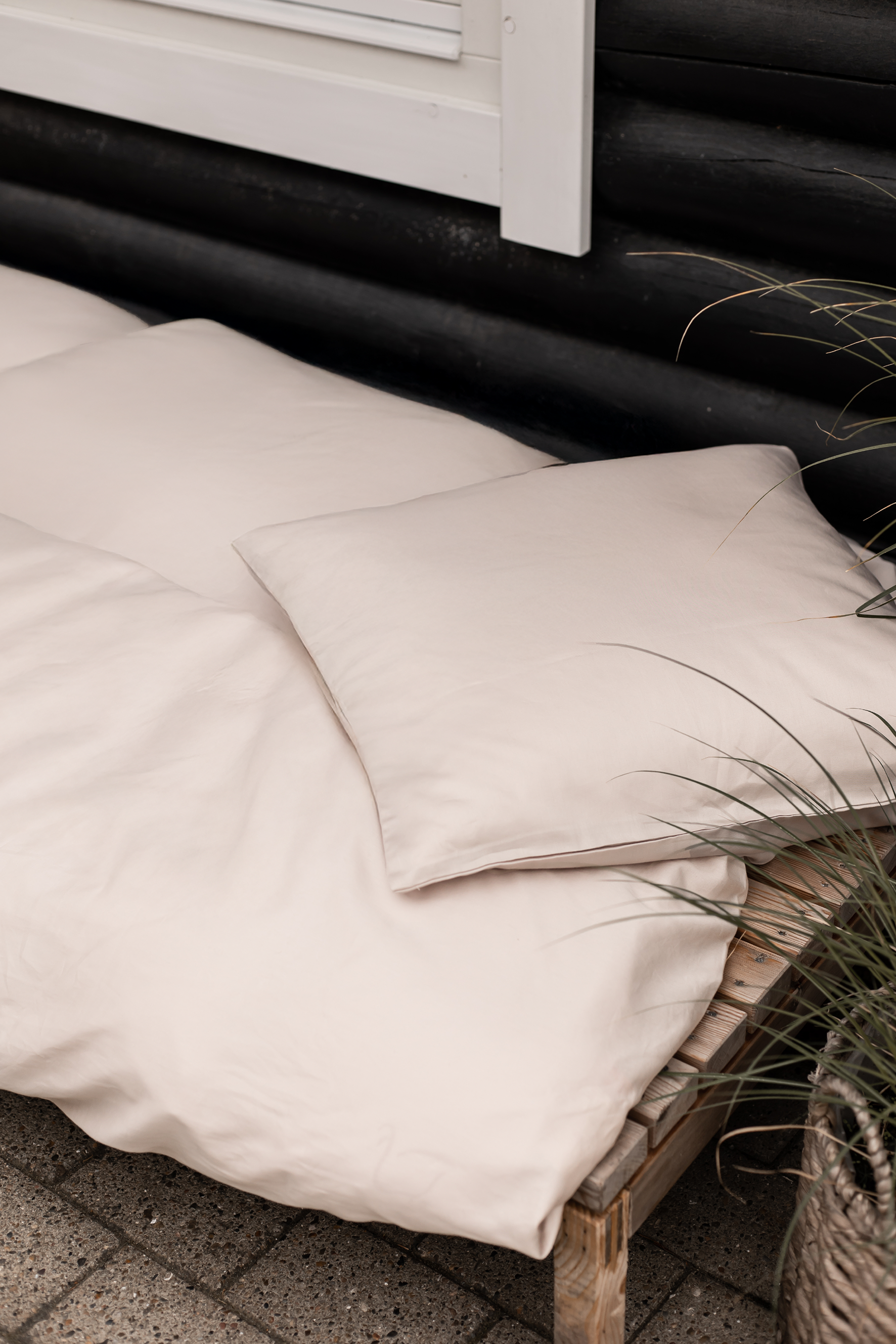 Sengetøj i naturen i flot lys pudderfarve fra Specktrum