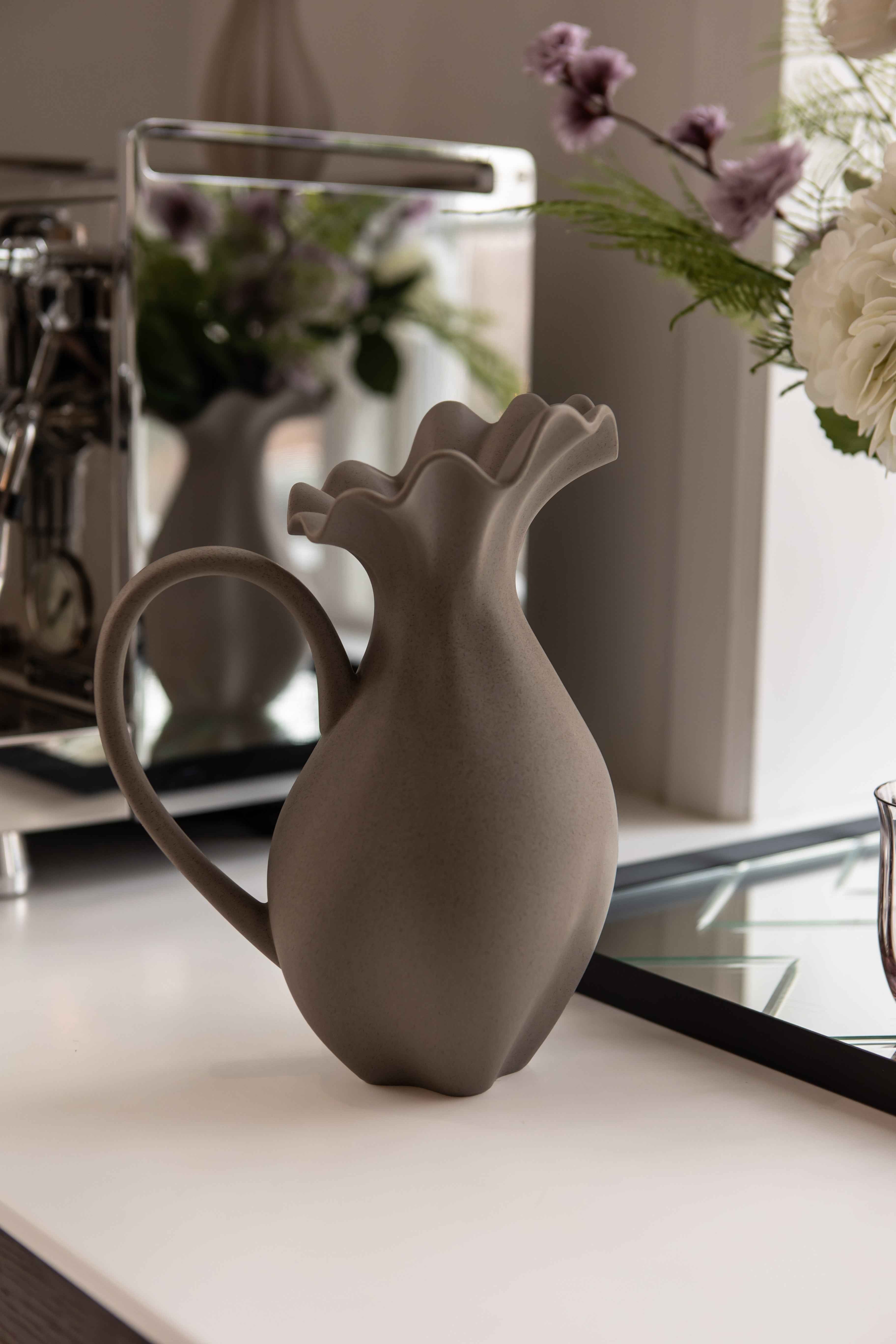 Nellie Kande - No. 3 | Brun