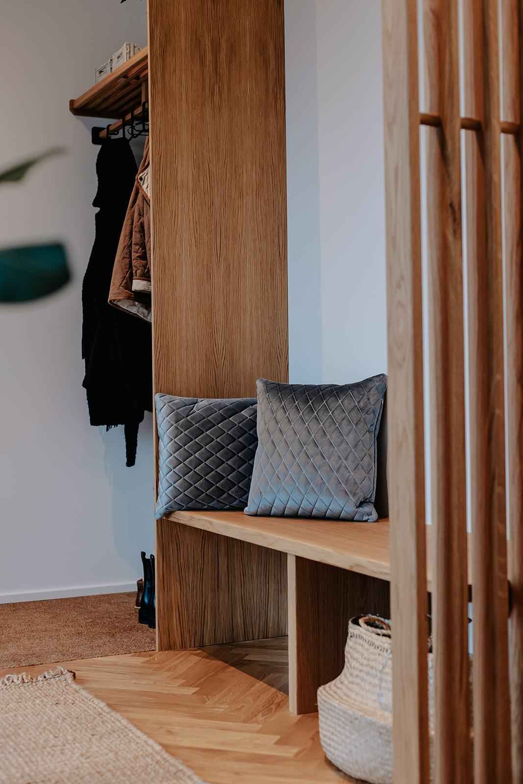 Daytona Pude - Sølv/Blå | 50*50