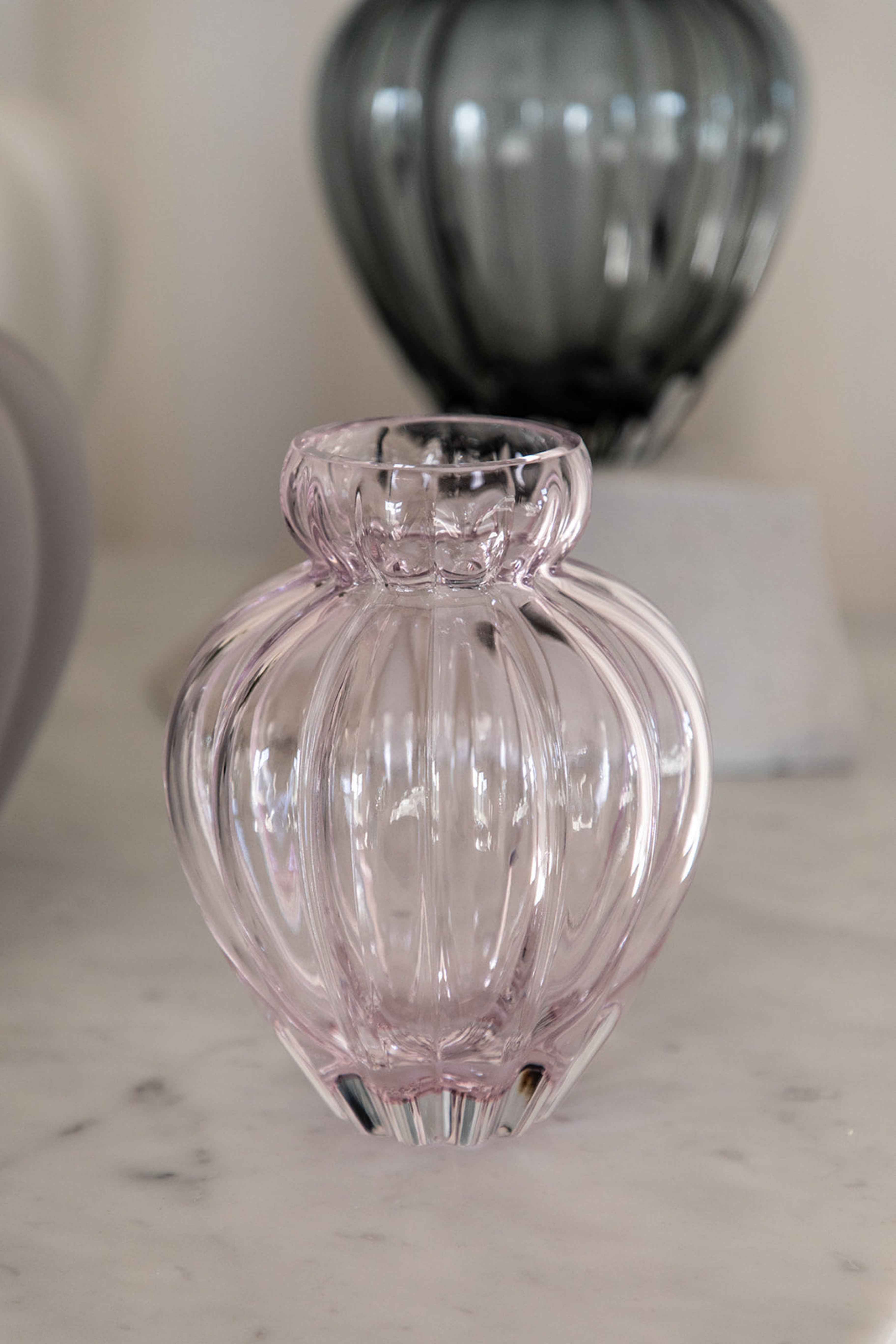Audrey Vase - Lyserød | Lille