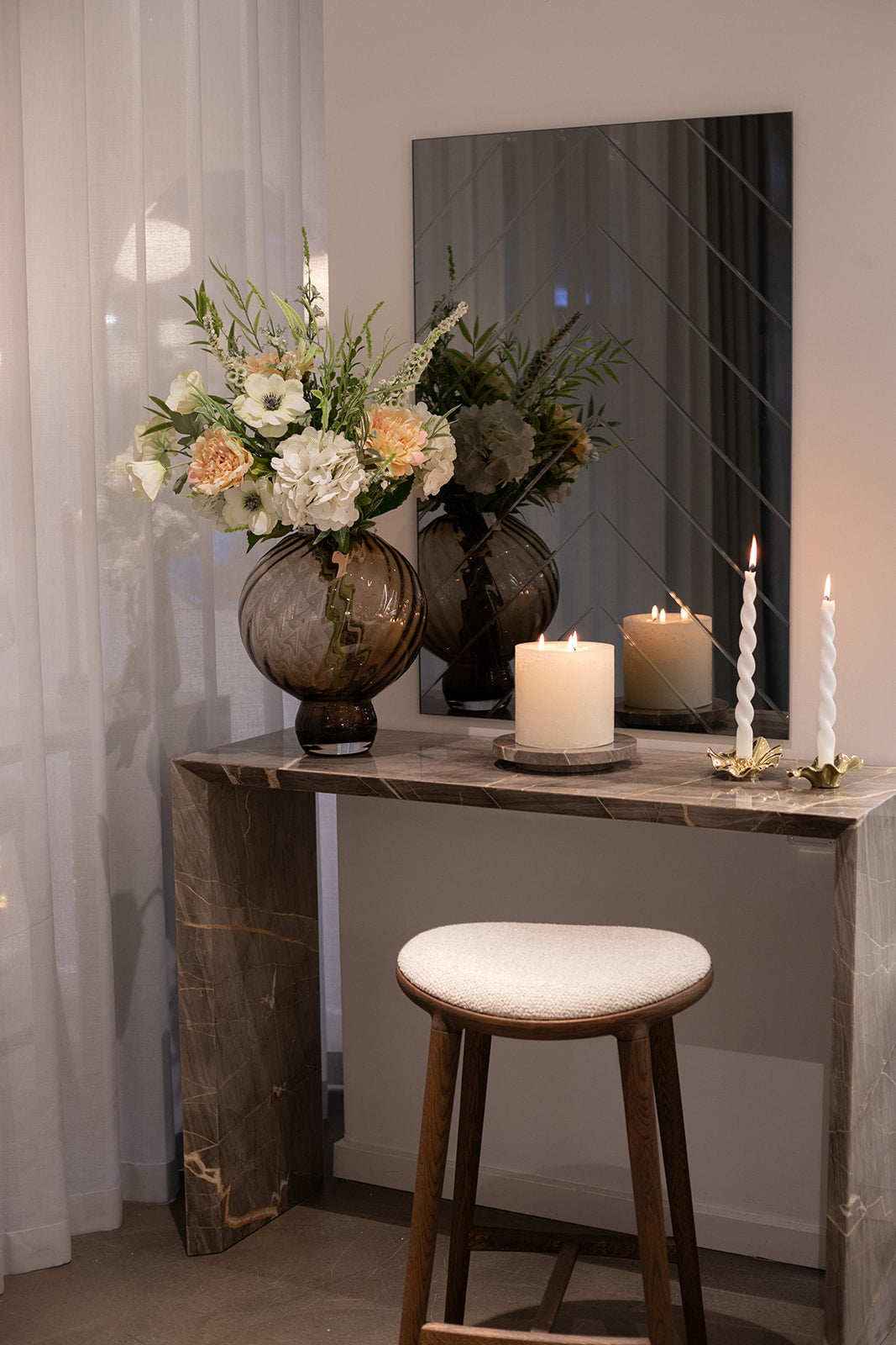 Connor triple-wick candle - White