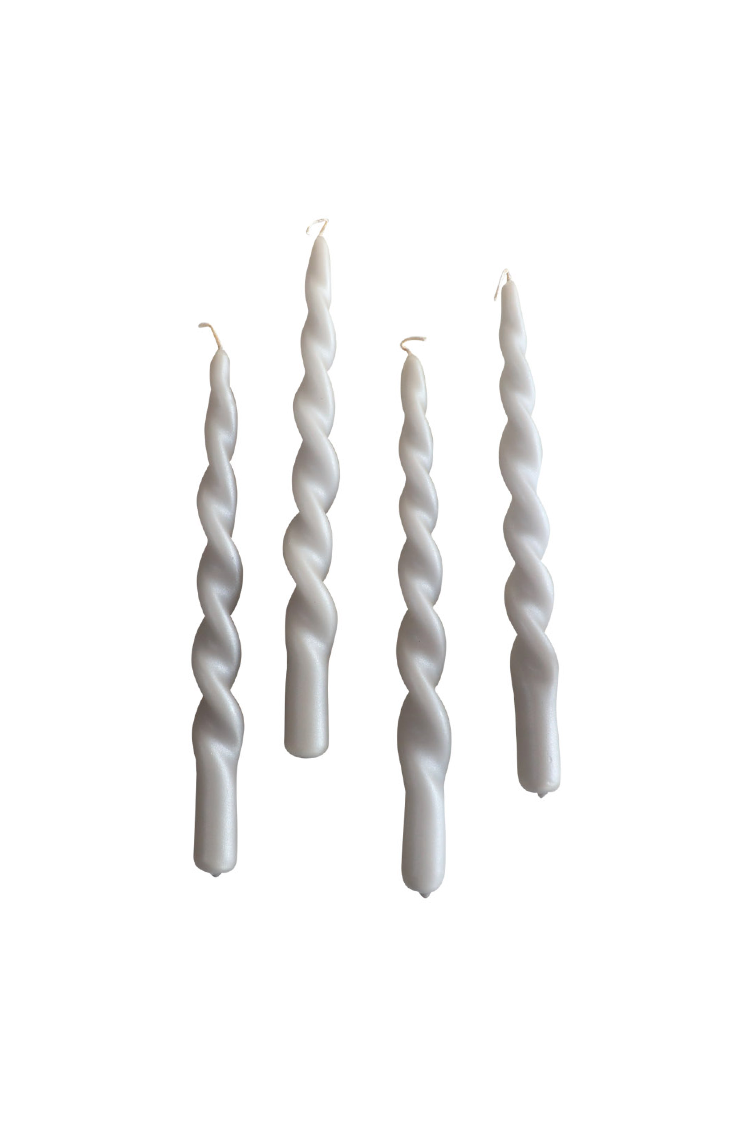 Fire snoede stagelys i farven Grey Pearl