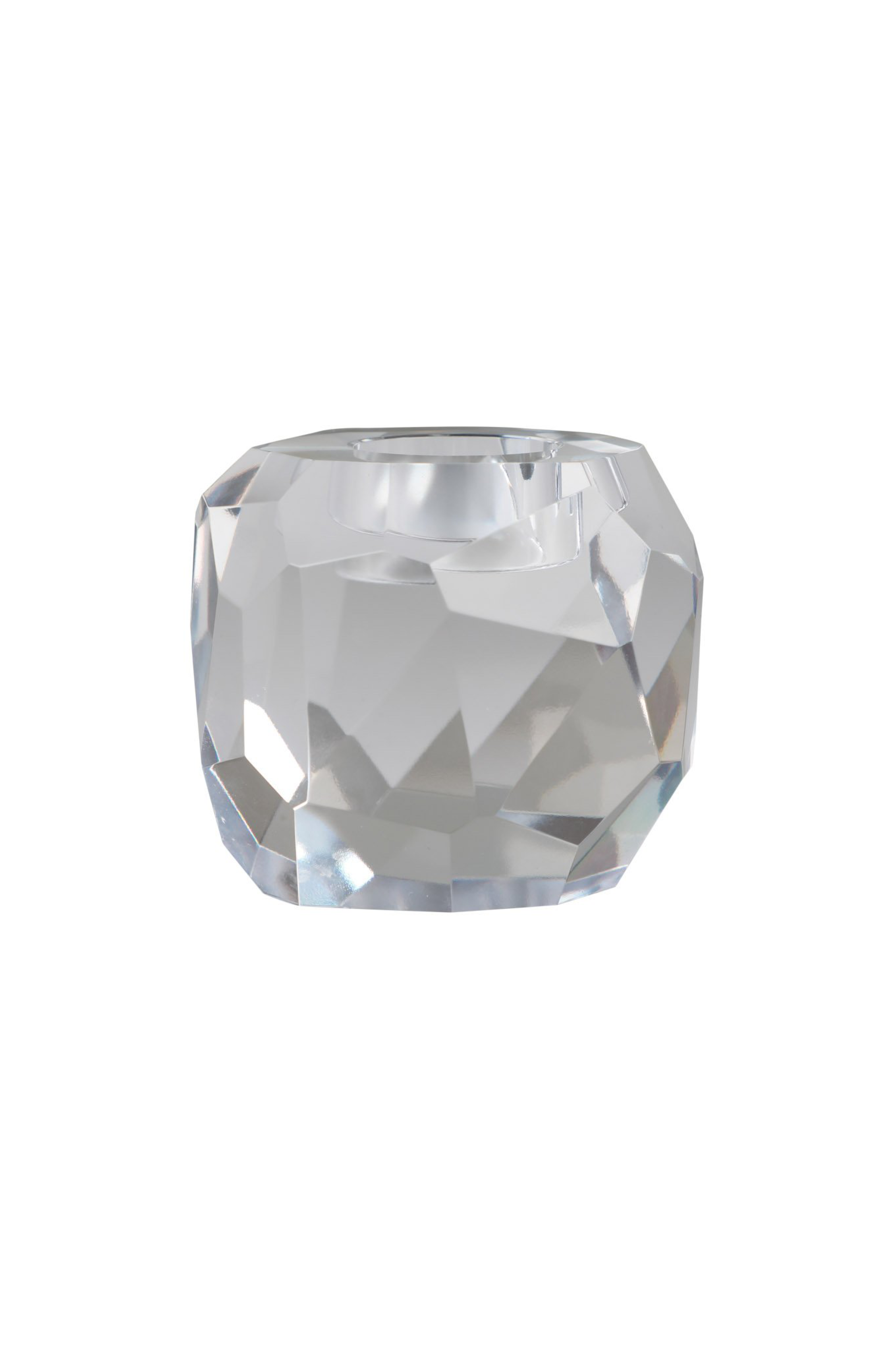 Lysestage i facetslebet krystalglas i klar gennemsigtig farve med rund form og plads til ét lys øverst.