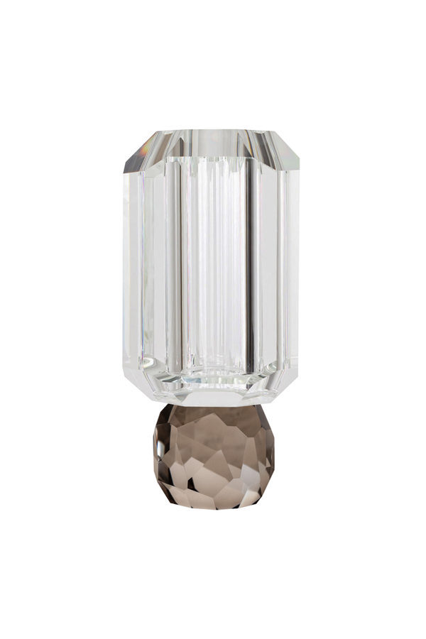 Krystal vase med en grålig fod og klar krystalglas som selve vasen.