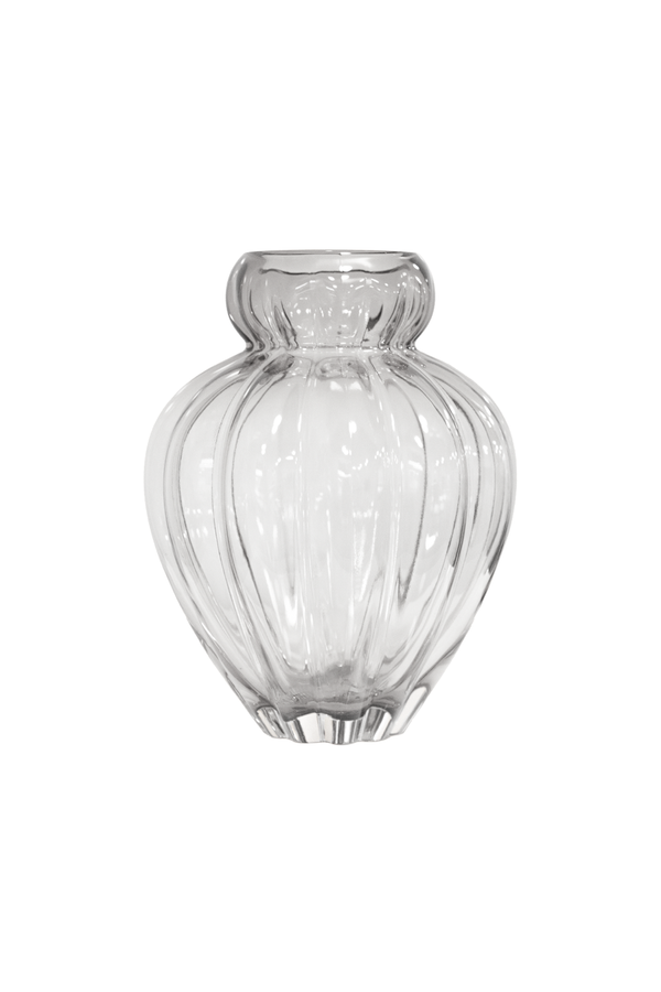 Audrey vase i klart glas – Mellem, mundblæst og tidløs
