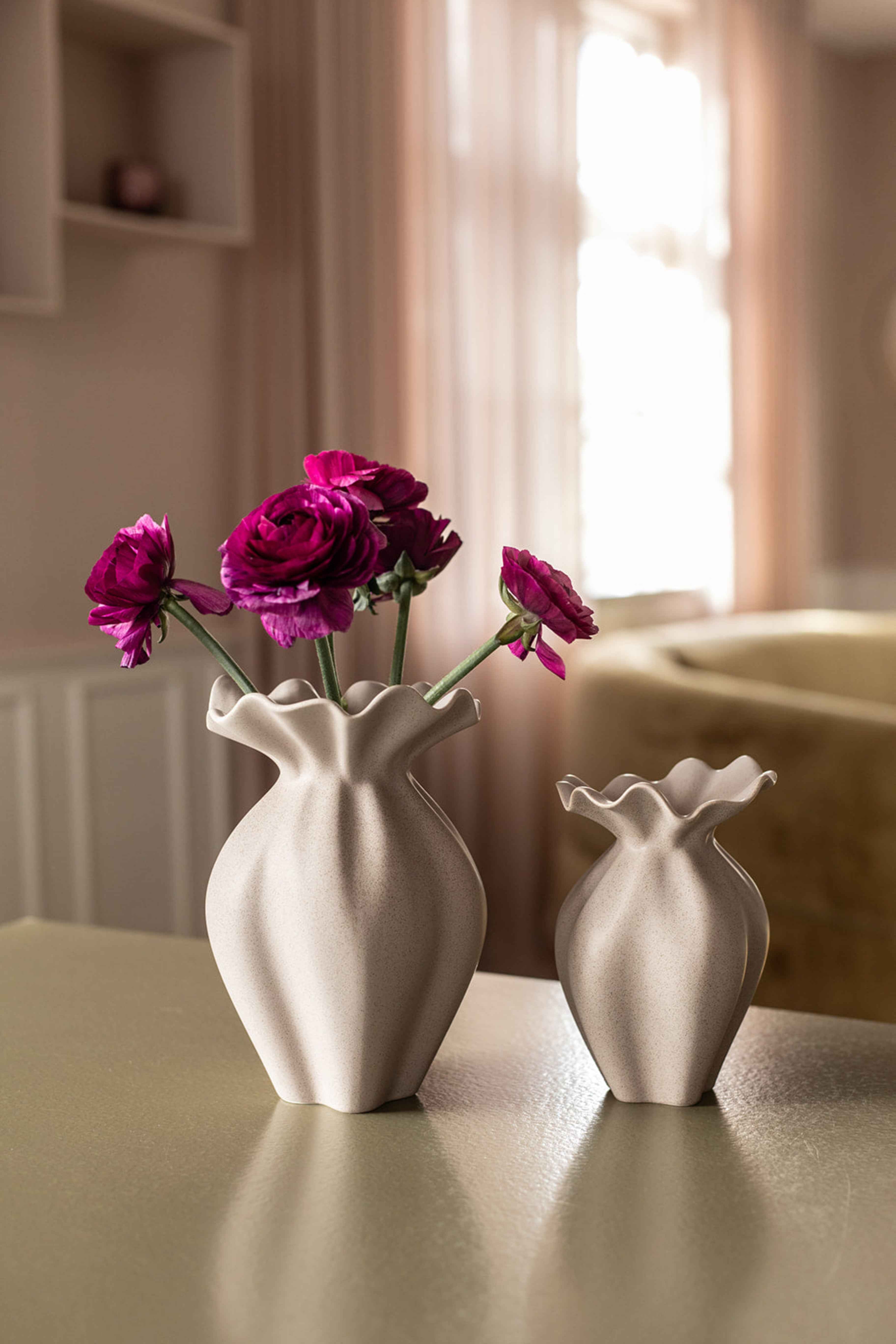 Nellie Vase - Sand | Mellem