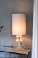 Lily klar bordlampe og sylvester lampeskærm