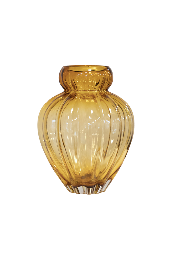 Audrey vase i saffron – Mellem, mundblæst i gylden nuance