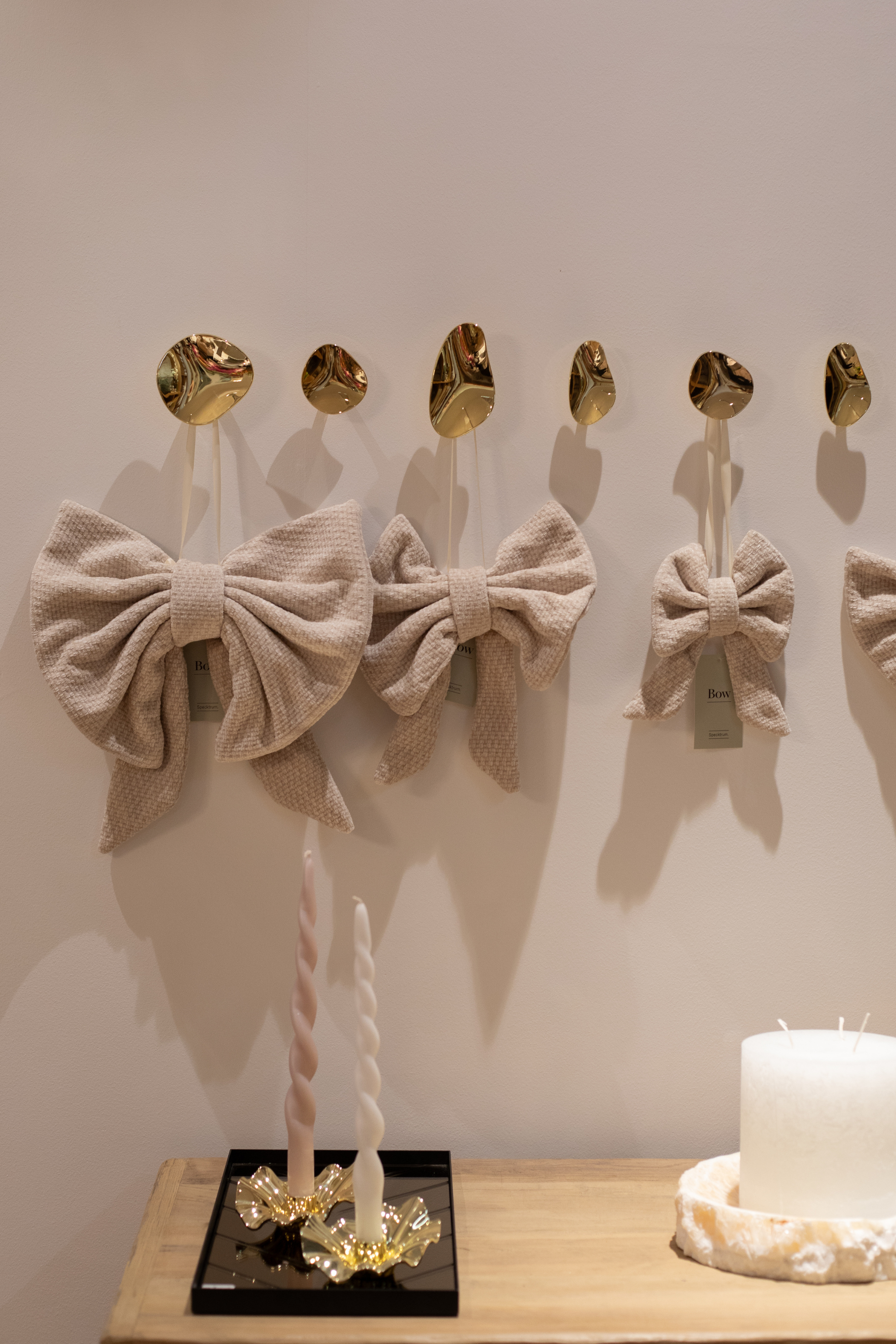 Amalia Knage - Guld | Rund | Lille