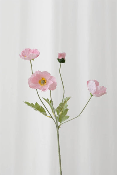 Naturtro kunstig blomst fra Specktrum. Pink valmue med naturtro detaljer til konkurrencedygtige priser.