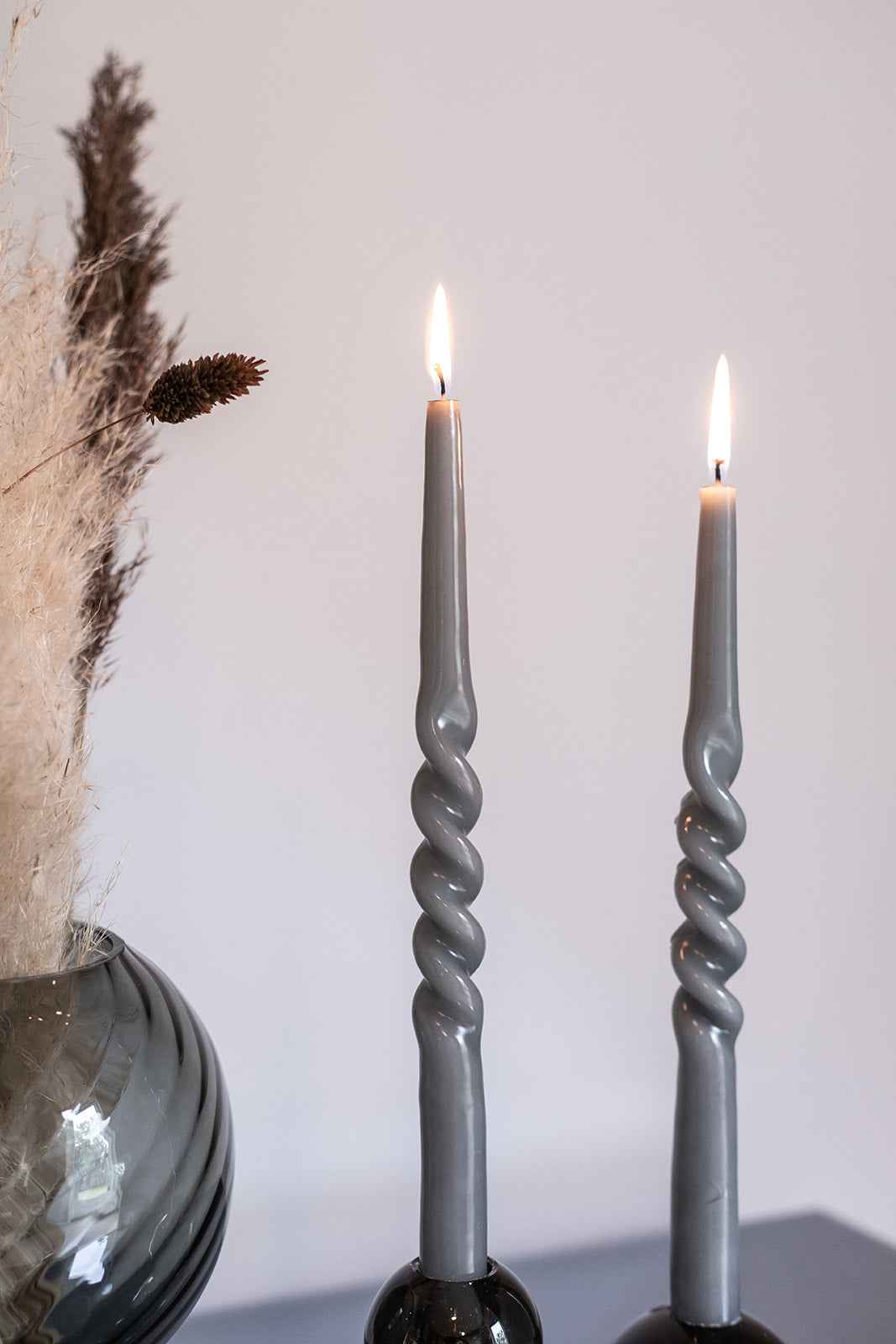 Glossy Lys - Steel Grey | Halvt Snoet