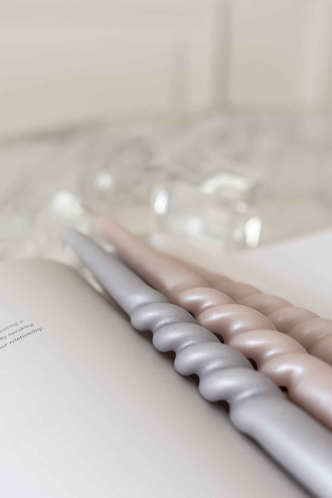 Pearl Lys - Silver Grey Pearl | Halvt Snoet