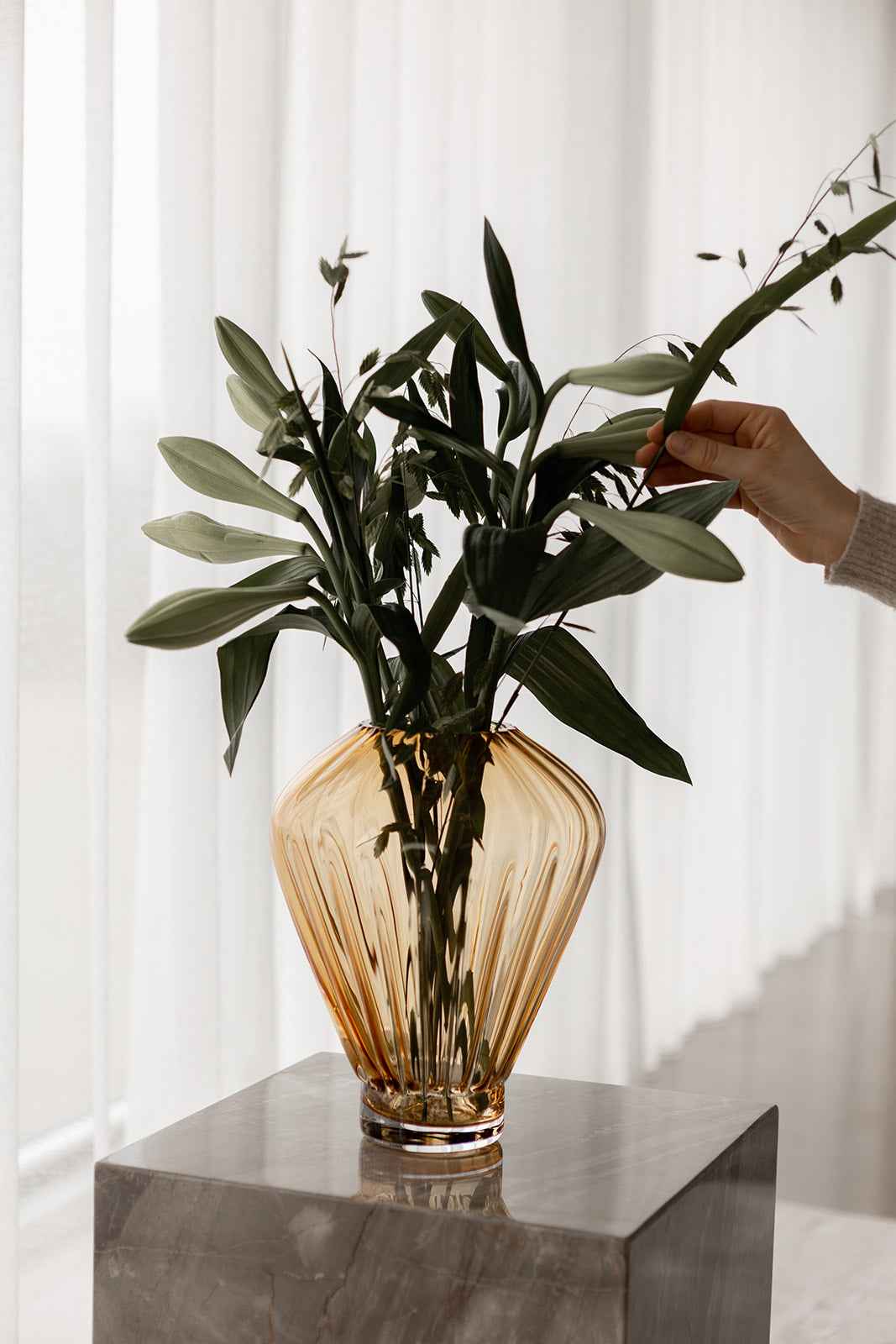 Evelyn Vase - Amber | Mellem