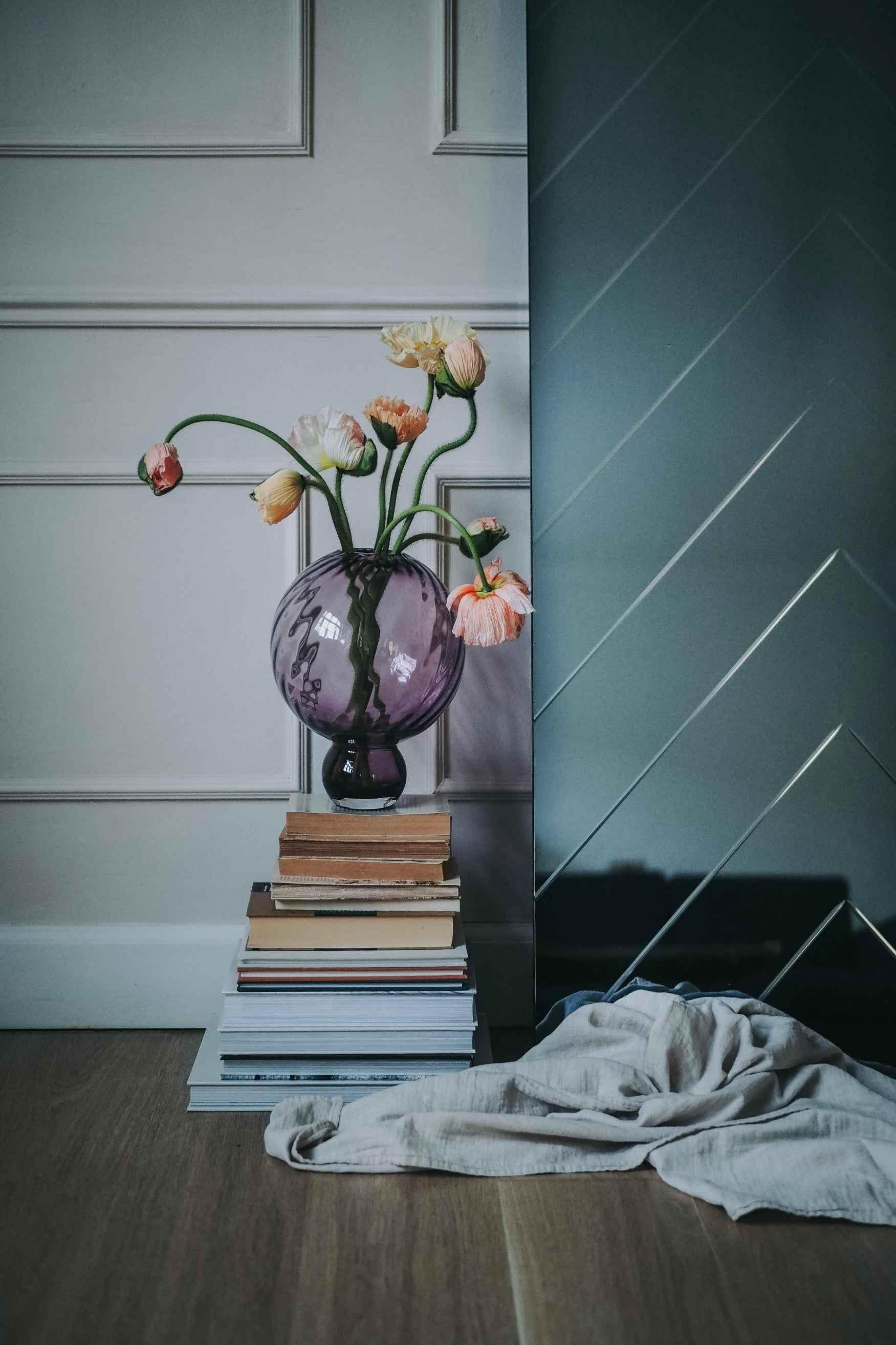 Meadow Swirl Vase - Plum | Mellem