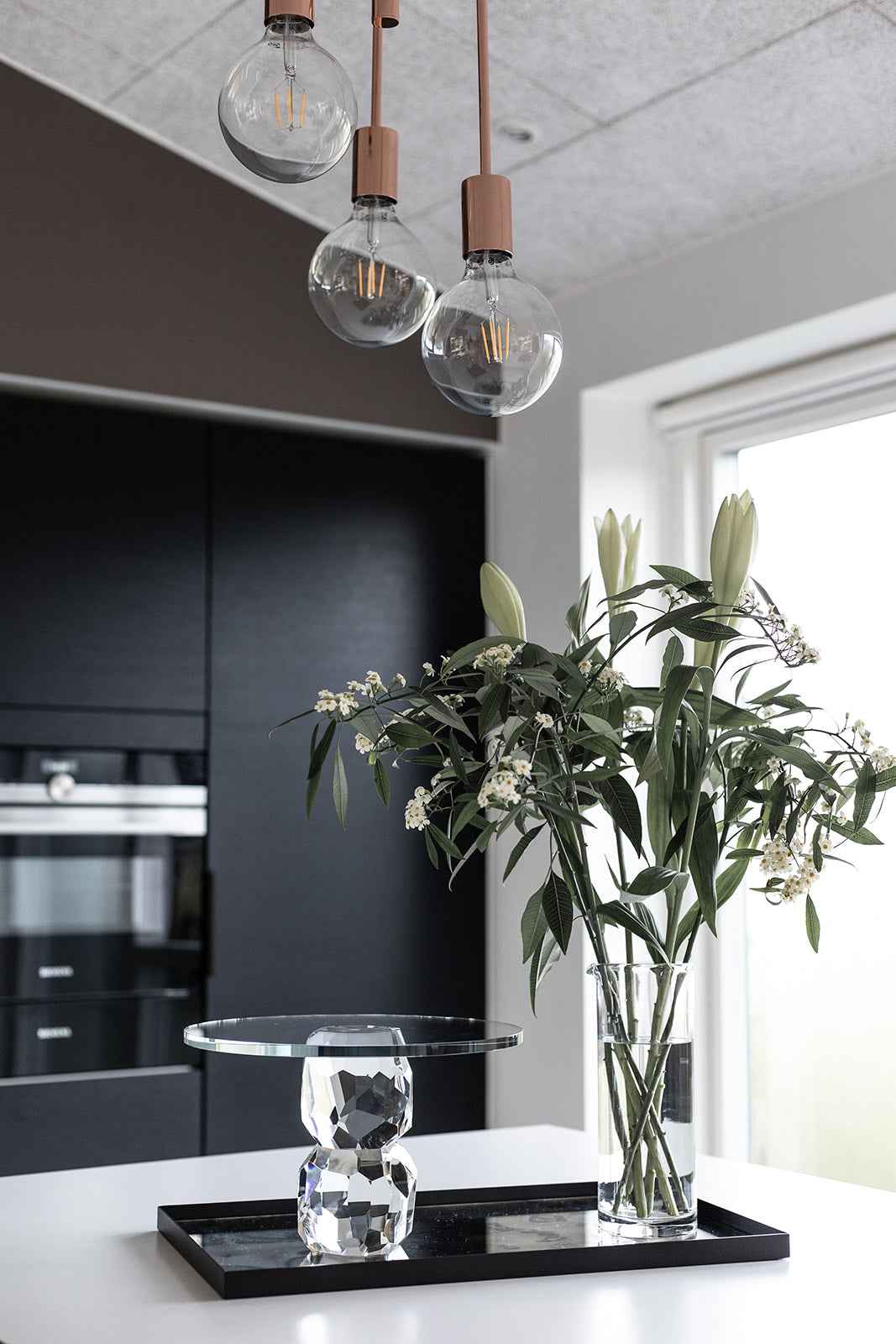 Storm Kagefad - Stacked - Clear